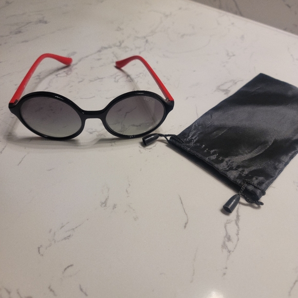 Vogue sunglasses - Picture 6 of 8